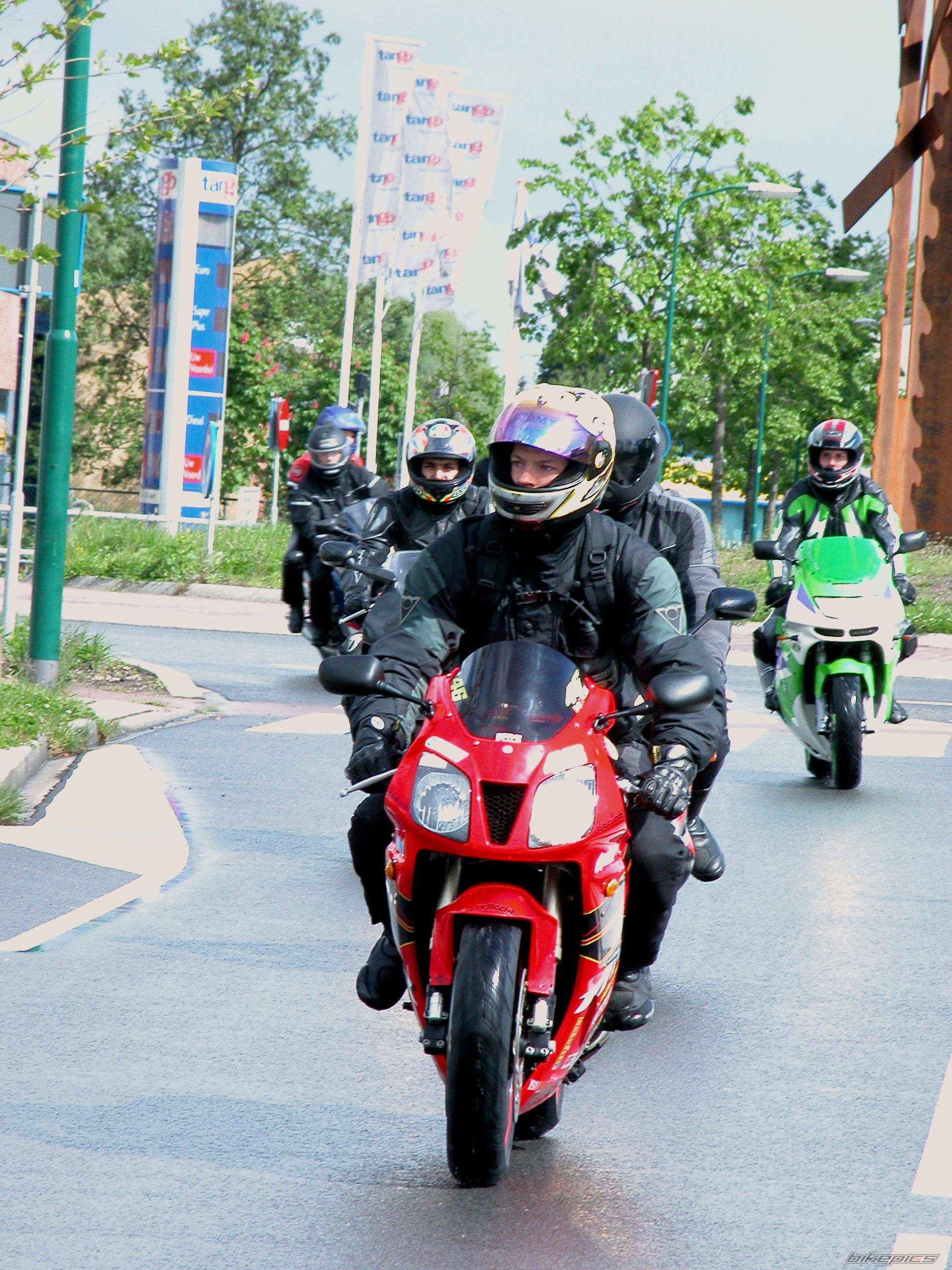 Bike Photo 1499888