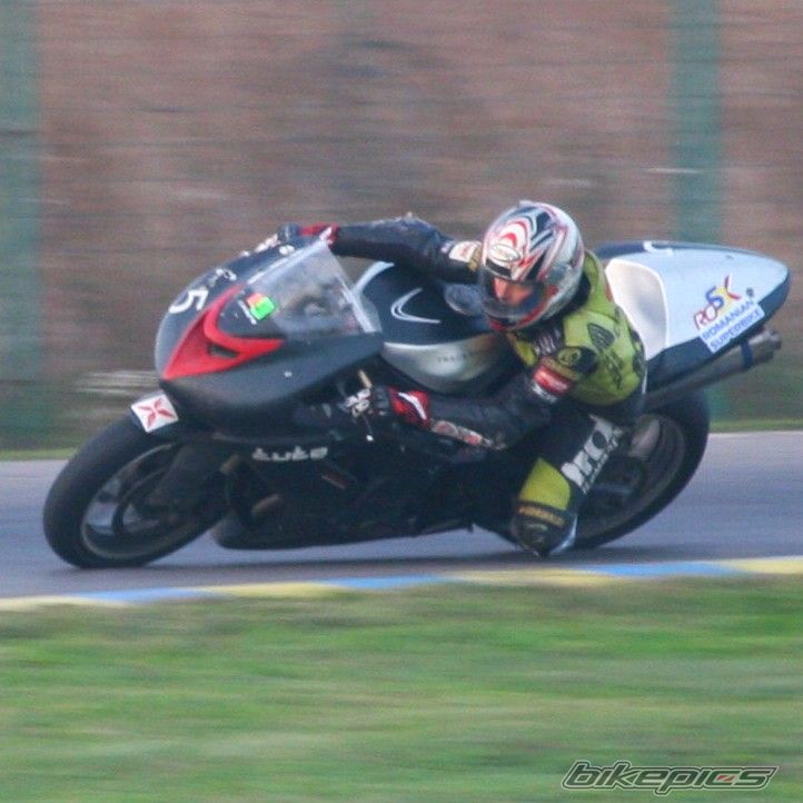 Photo 1499998