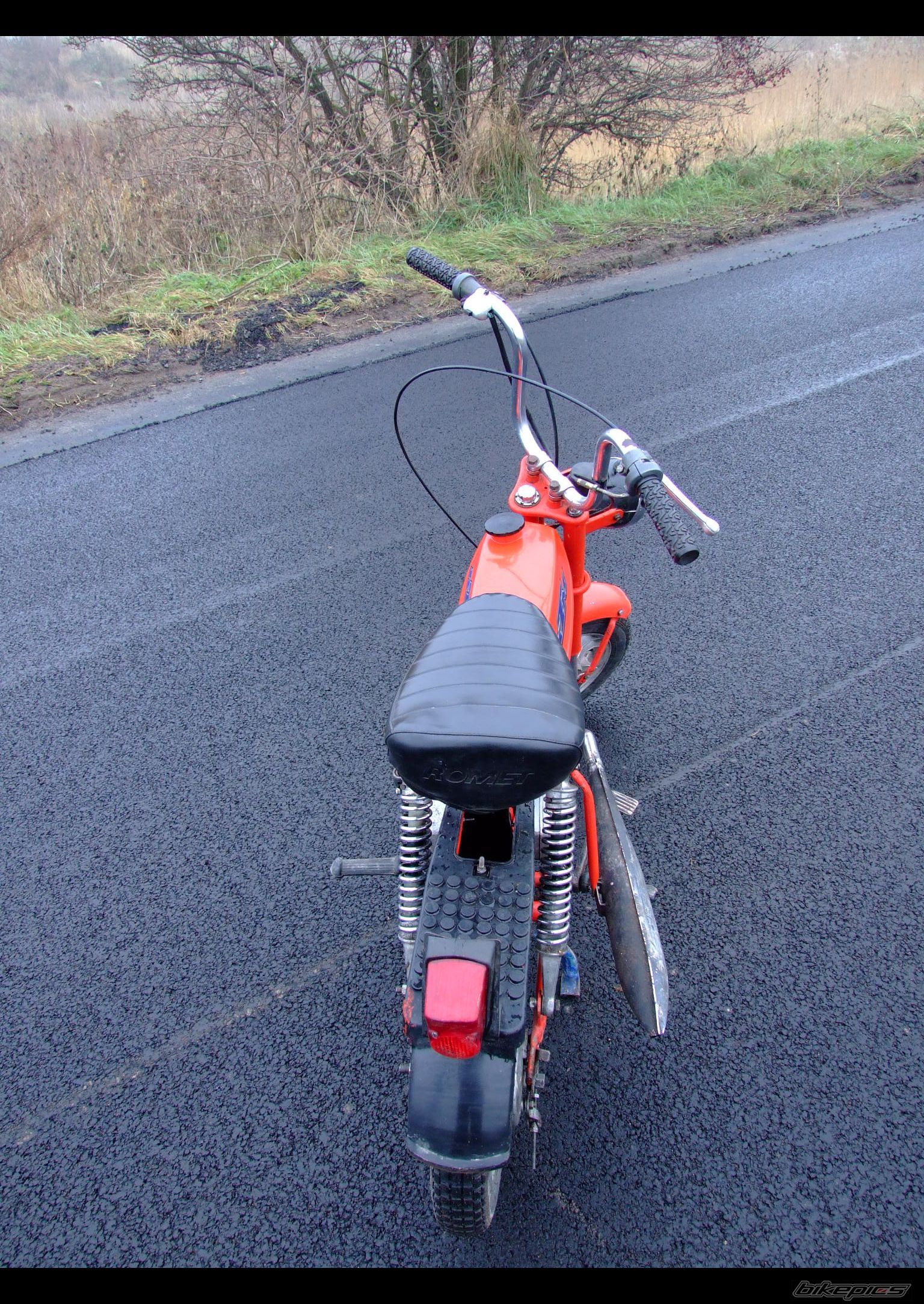 Photo 1501025