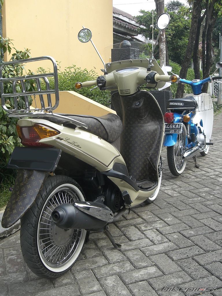 Photo 1501747