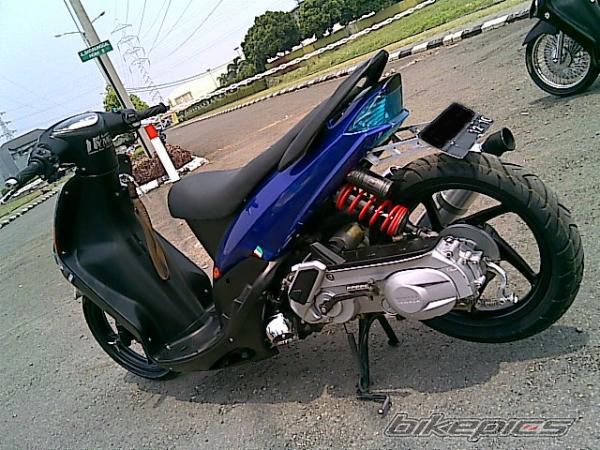 Photo 1501865