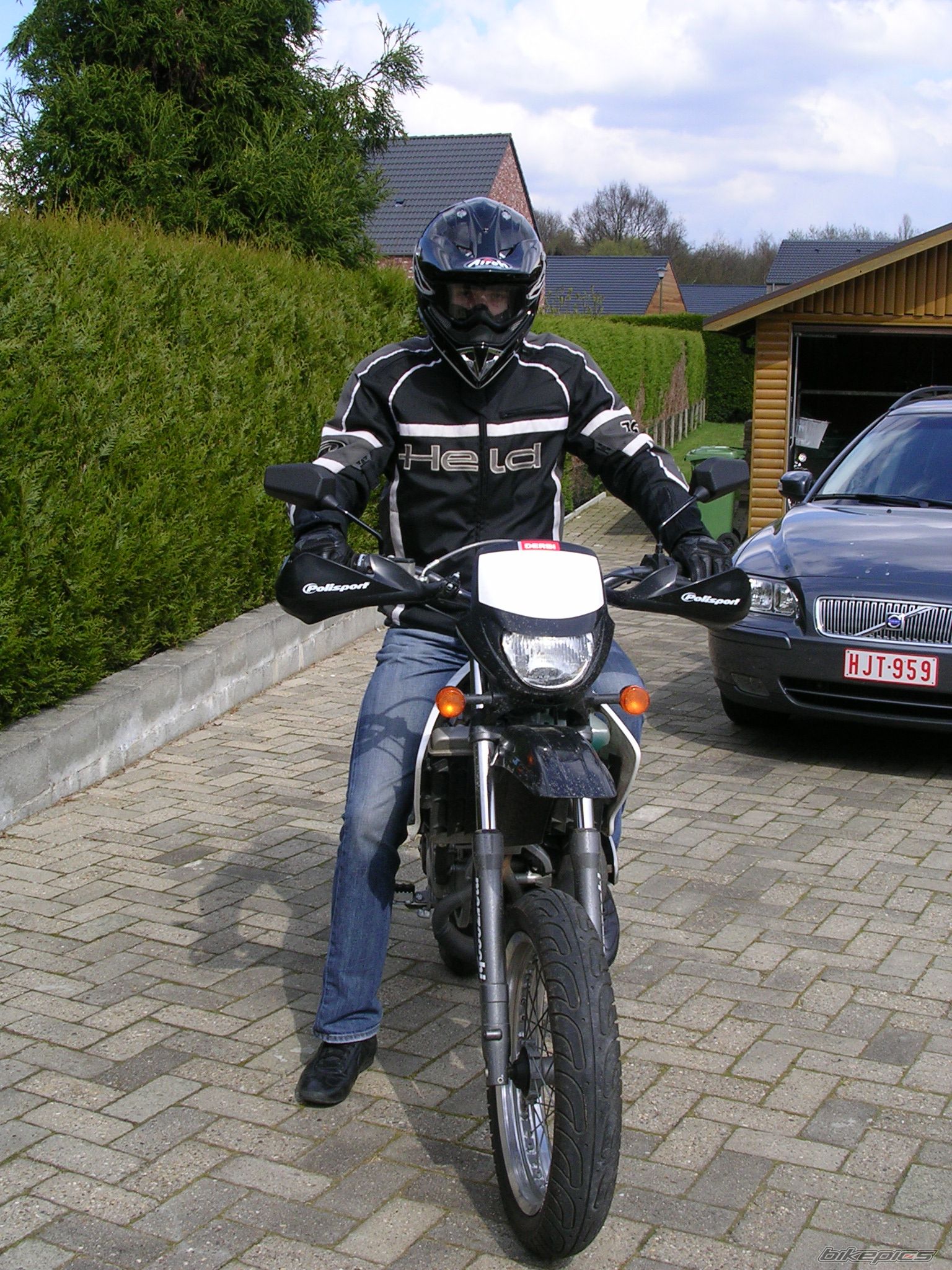 Photo 1501911