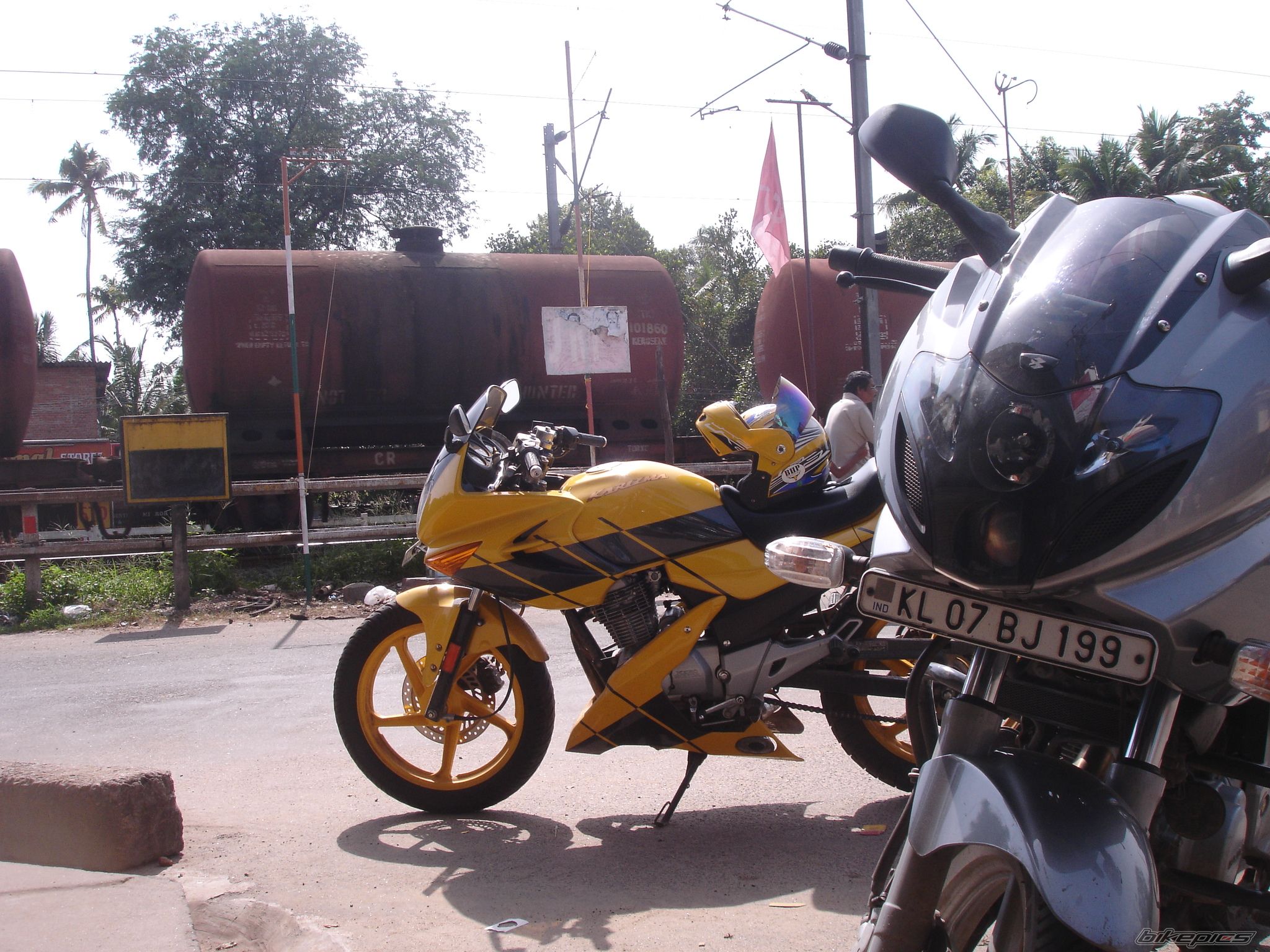 Bike Photo 1502174