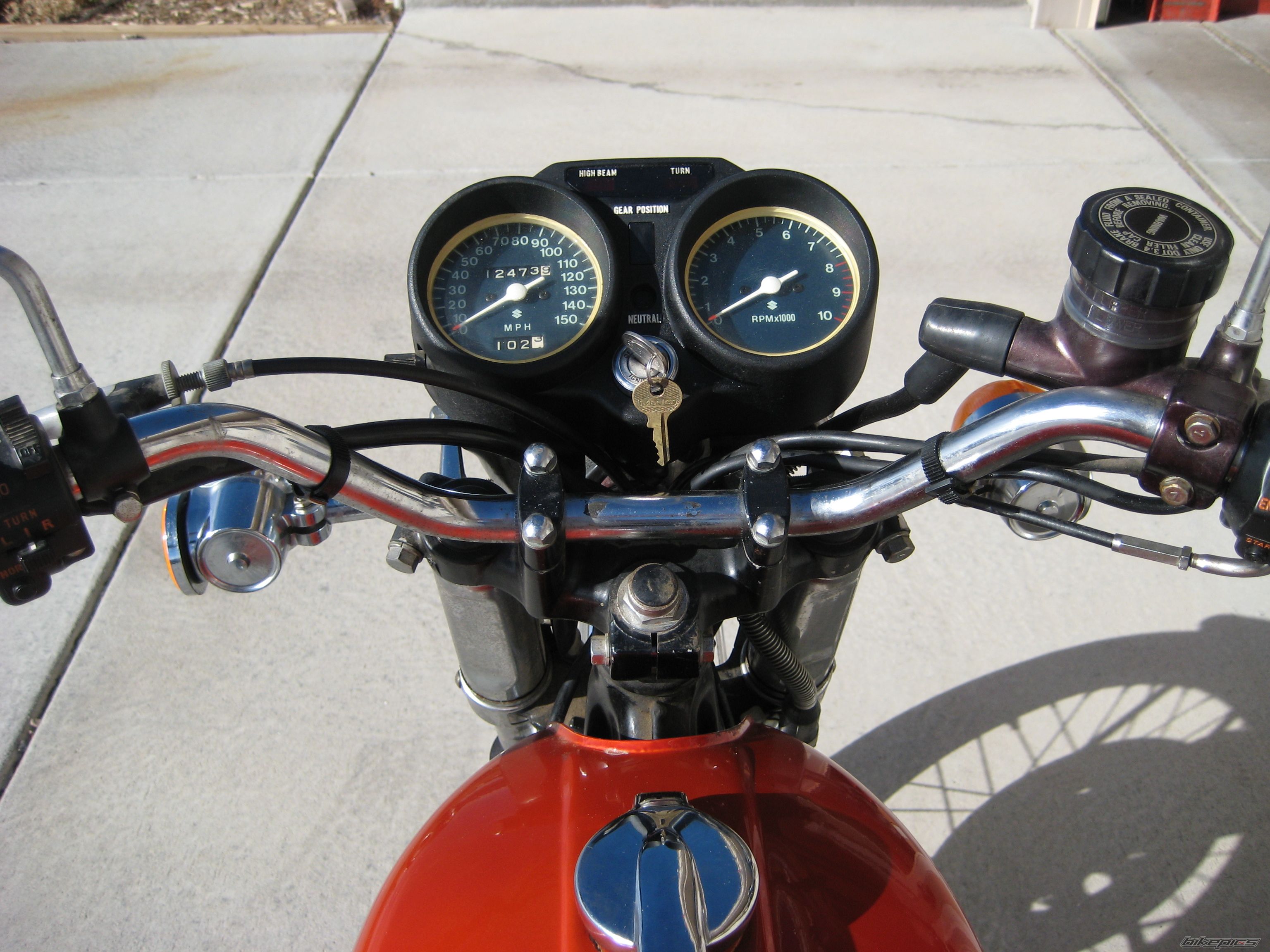 Photo 1502382