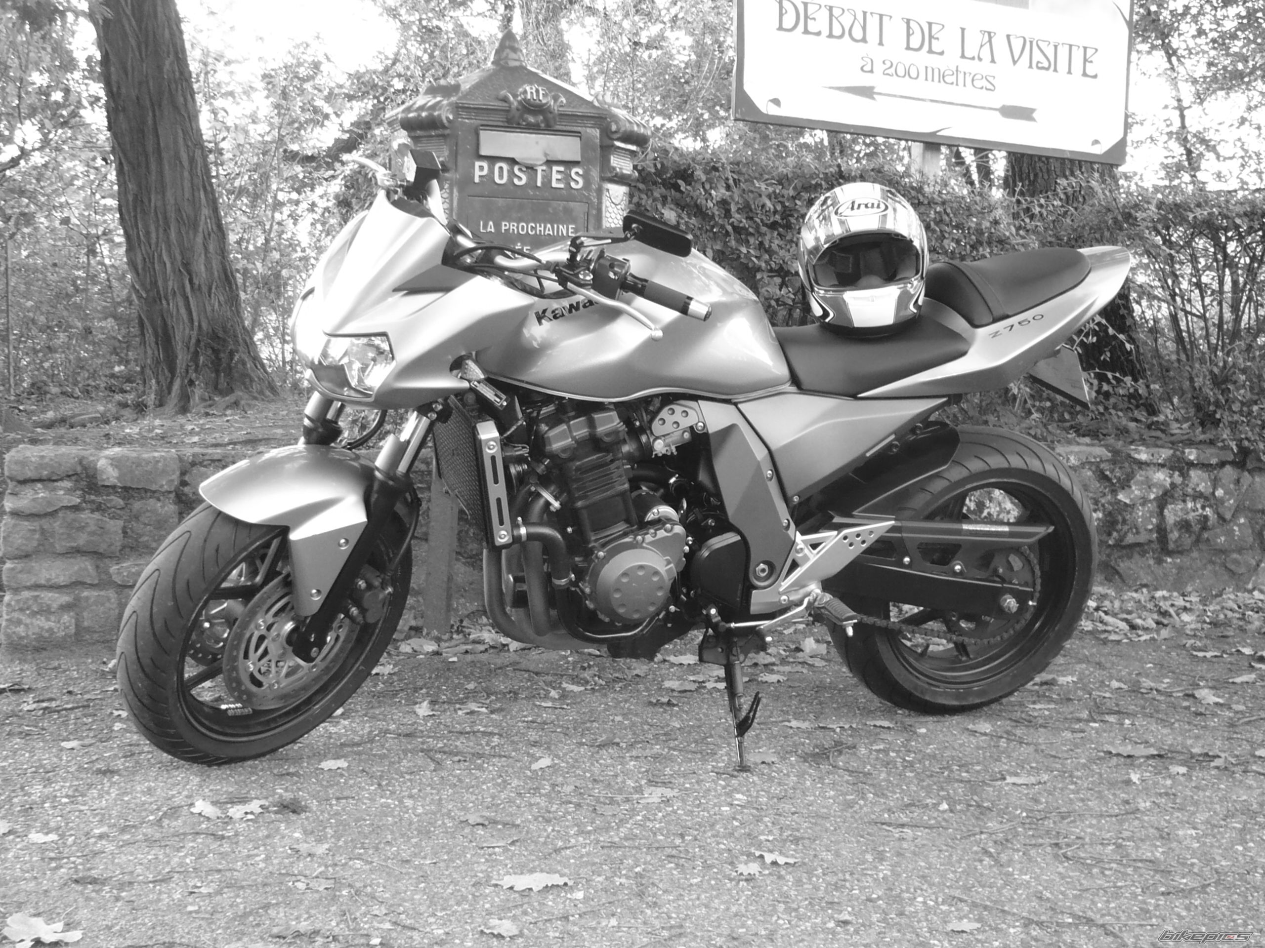 Photo 1502443