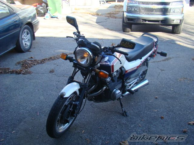 Photo 1502688
