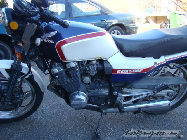 Photo 1502693