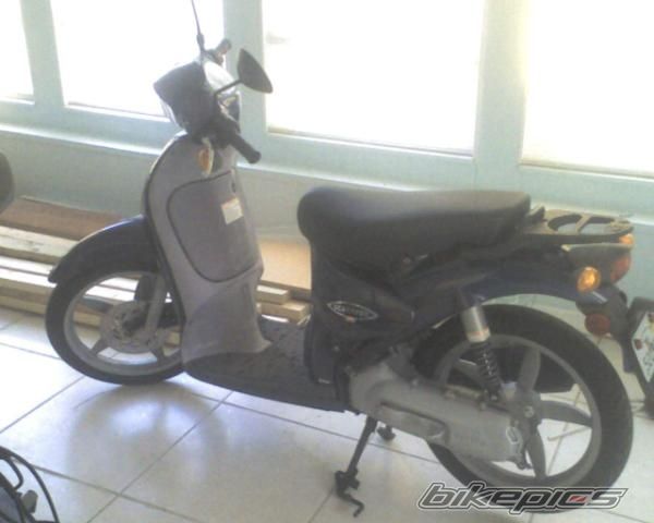 Photo 1502757