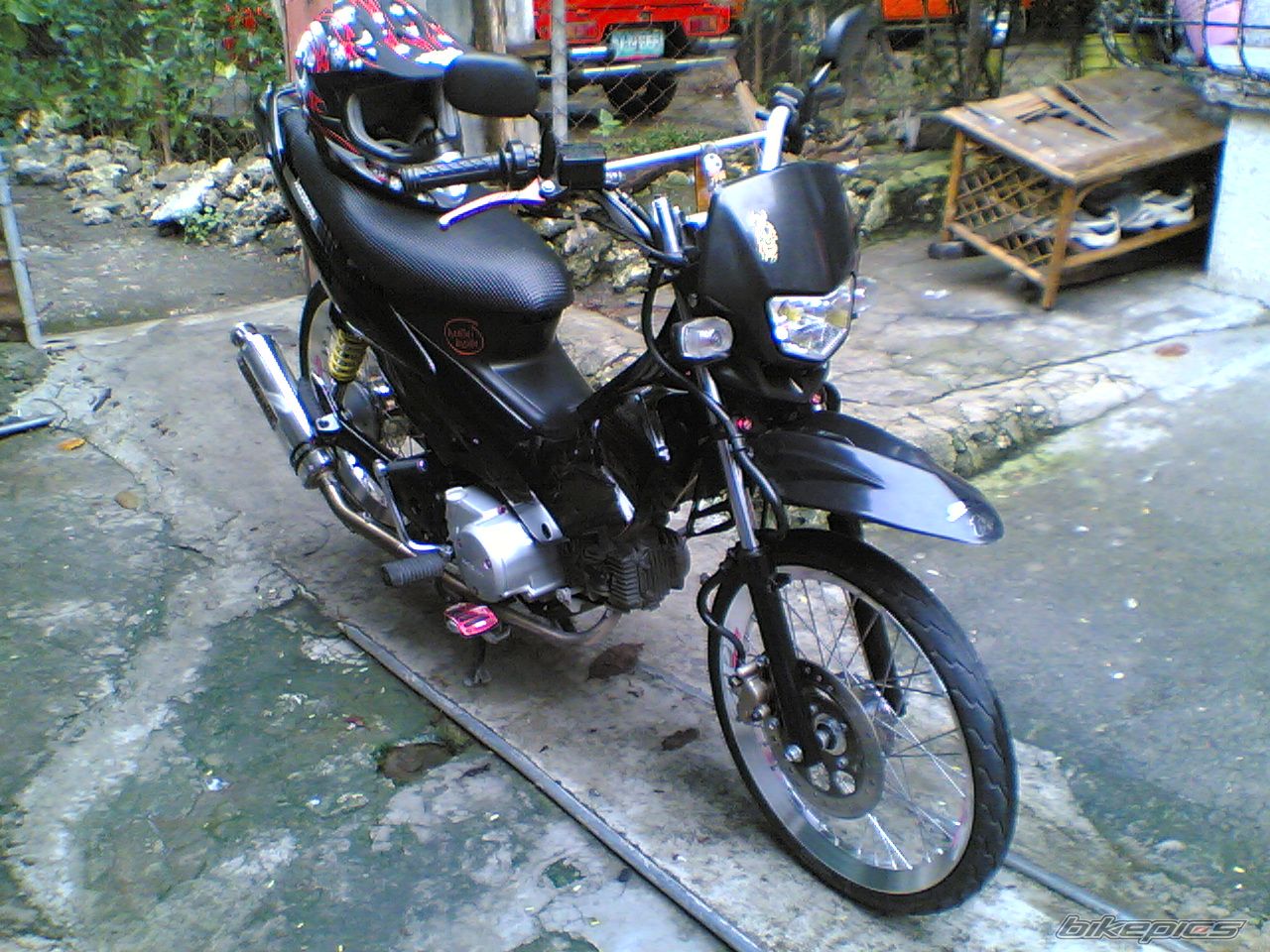 Photo 1502790