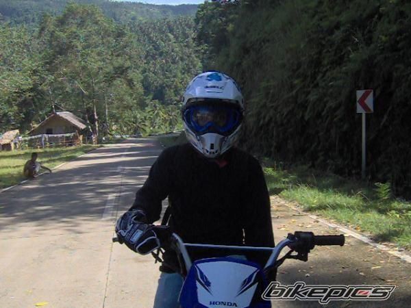 Photo 1503273