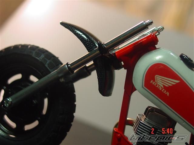 Photo 1503346