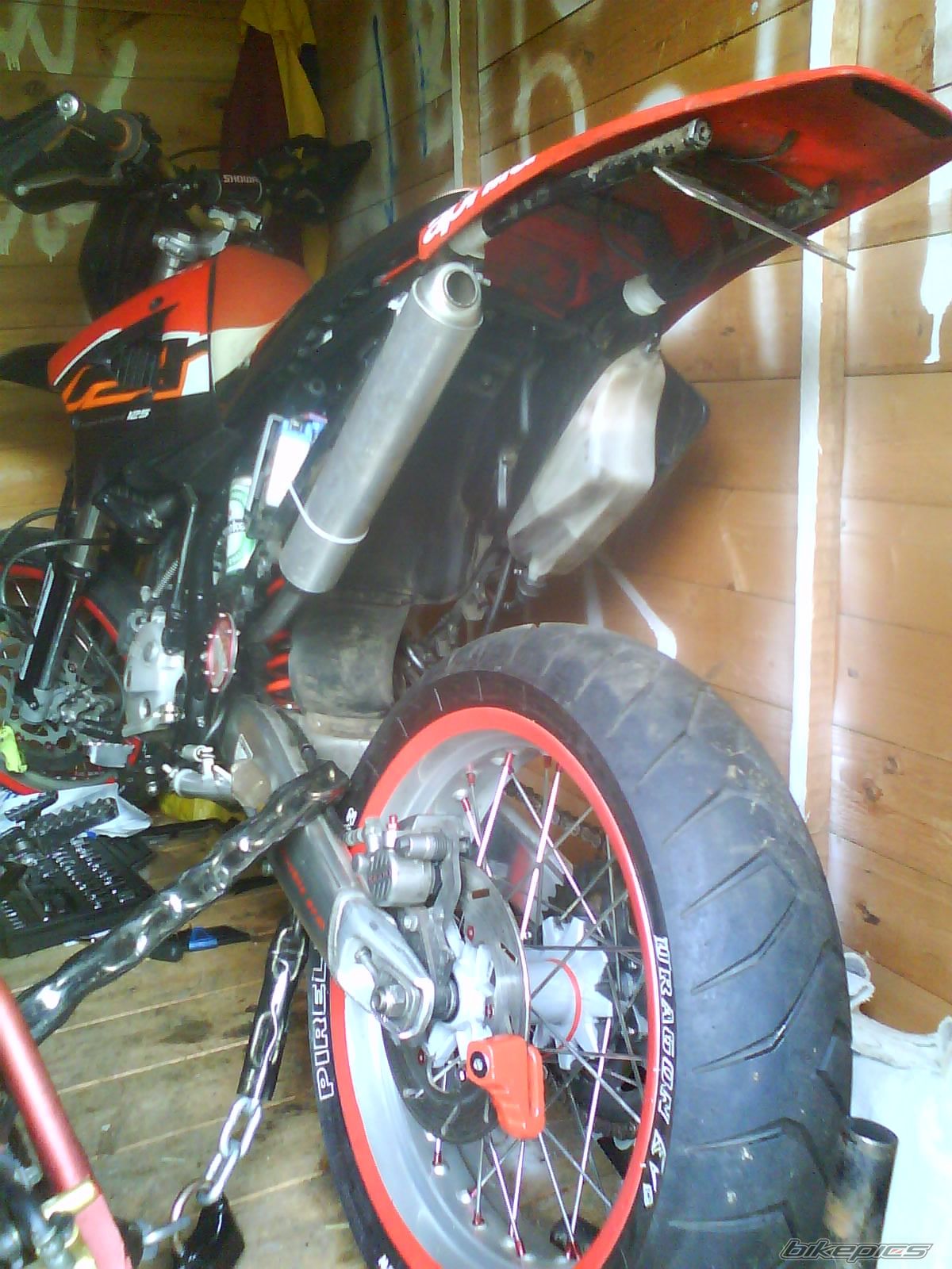 Photo 1503481