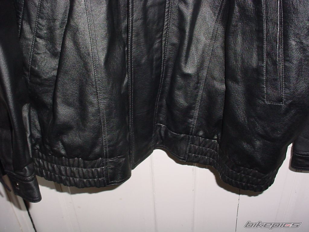 Photo 1503537
