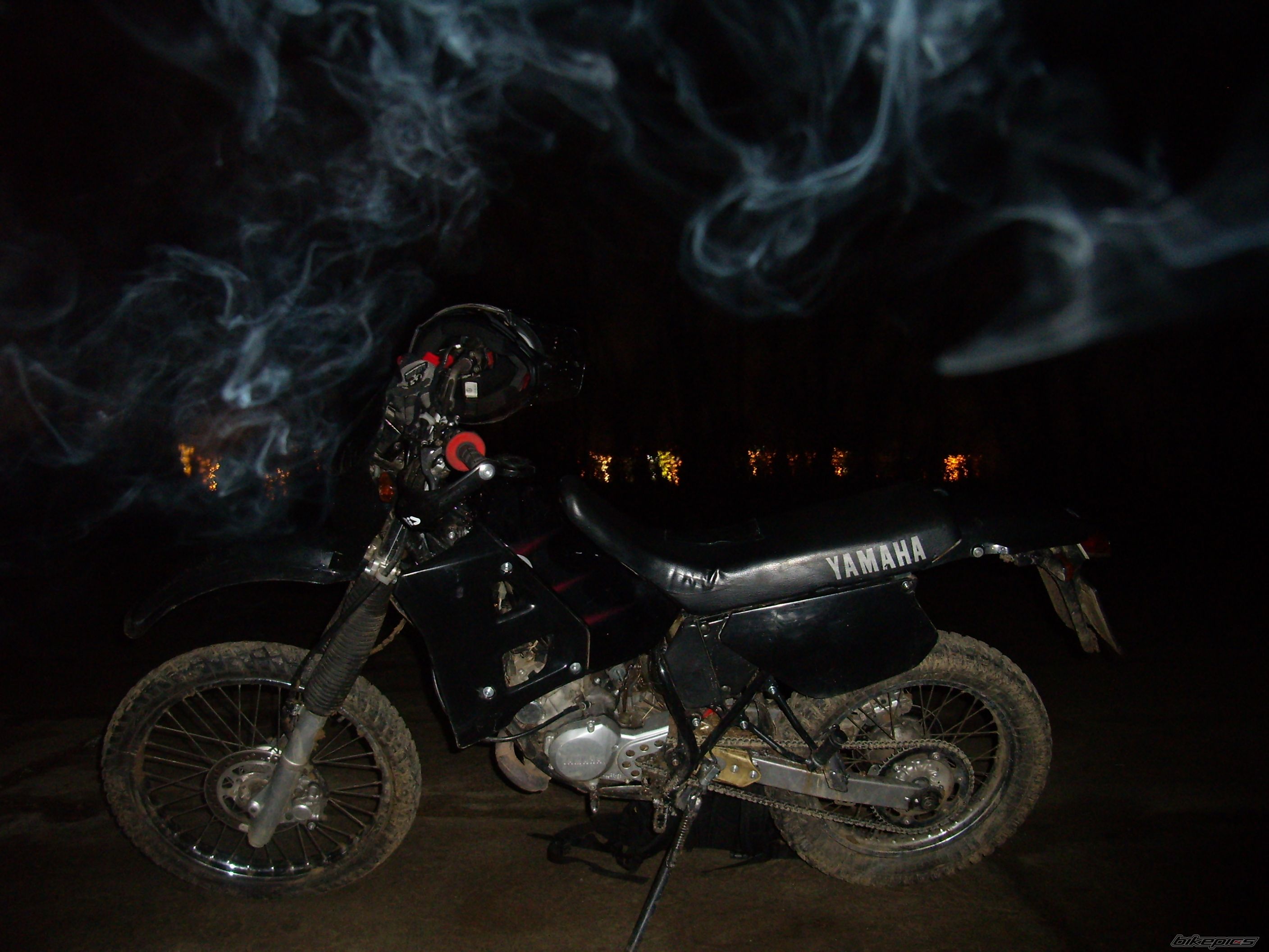 Photo 1503624