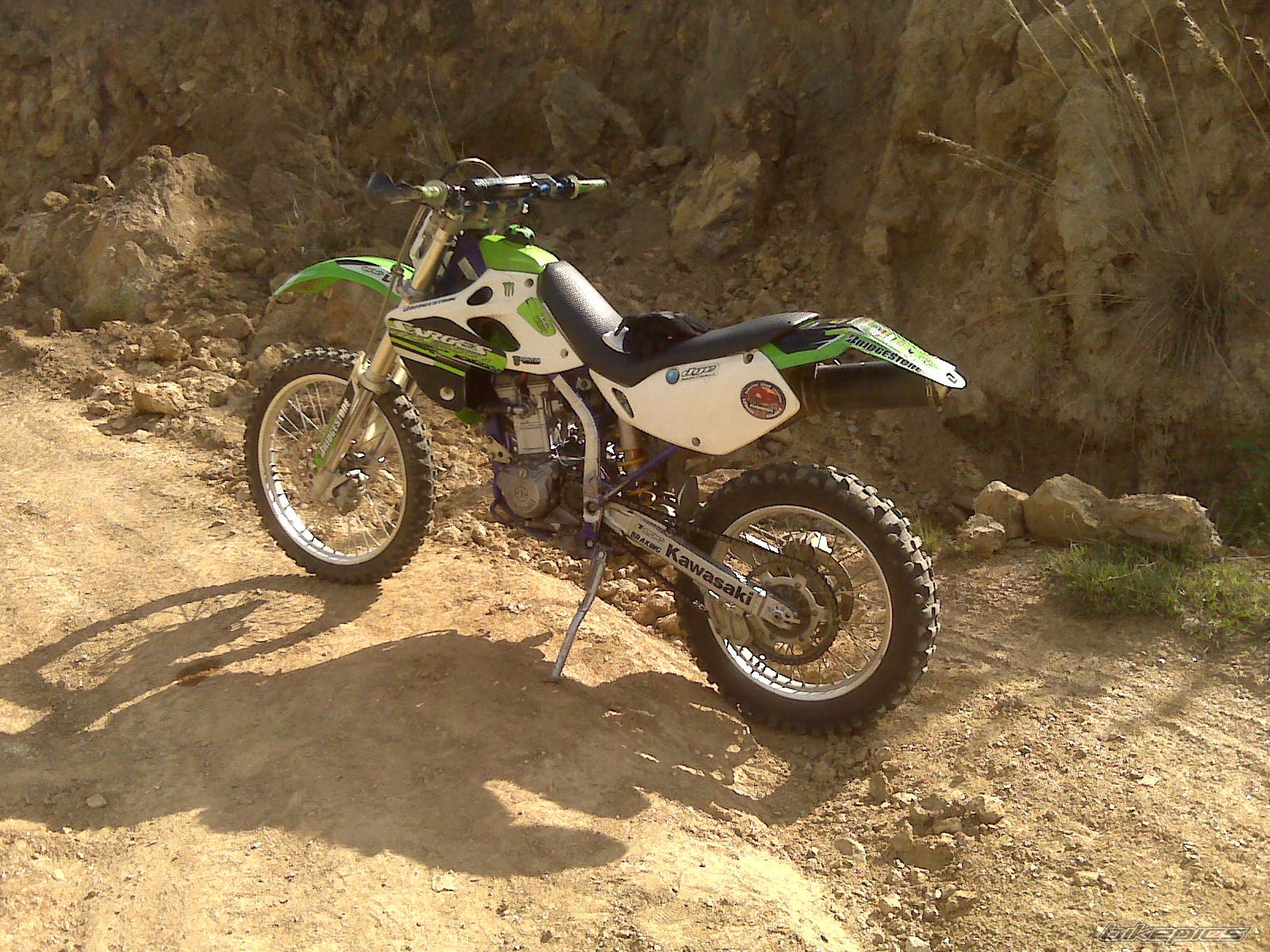 Photo 1503791