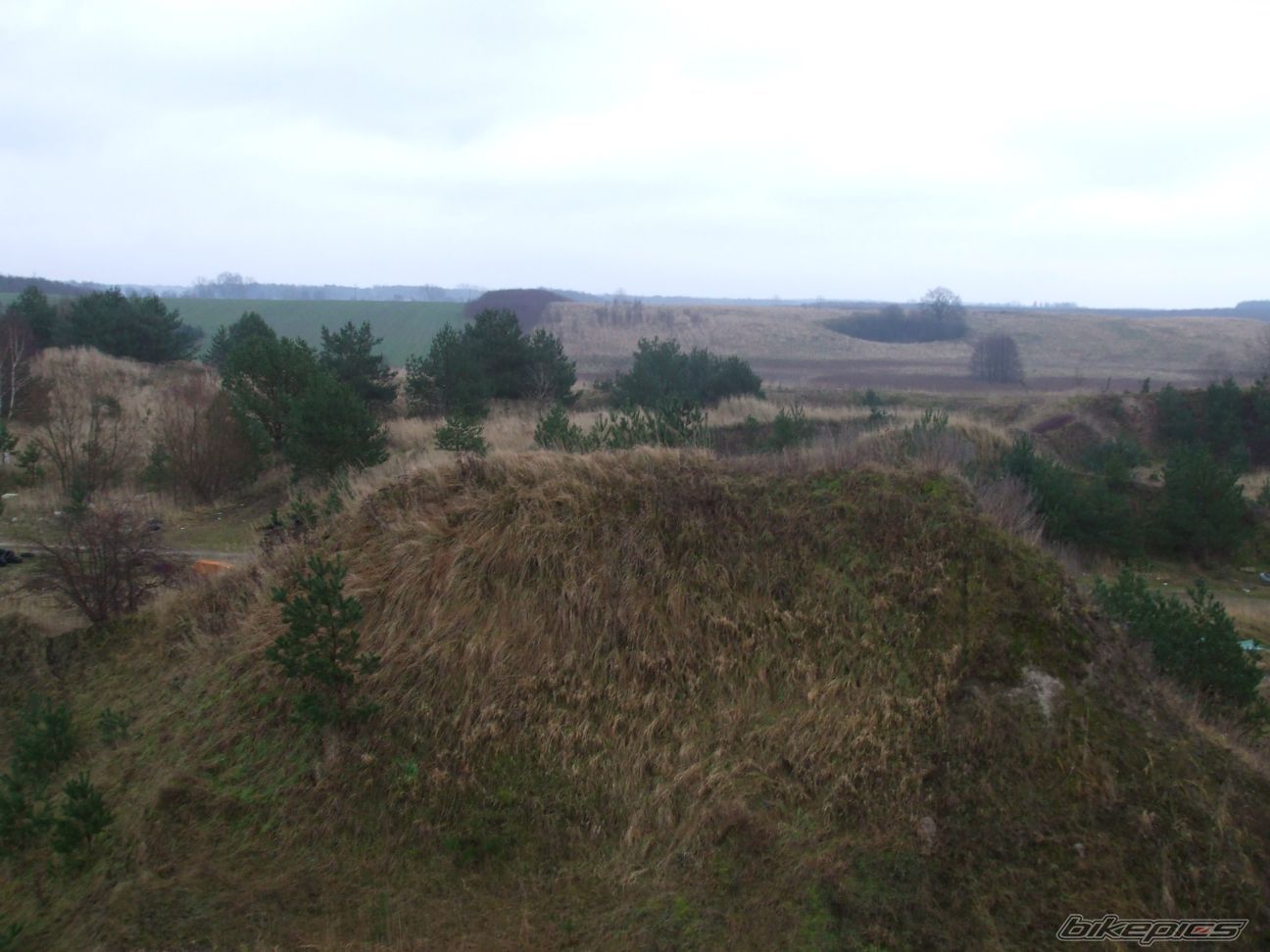 Photo 1504281