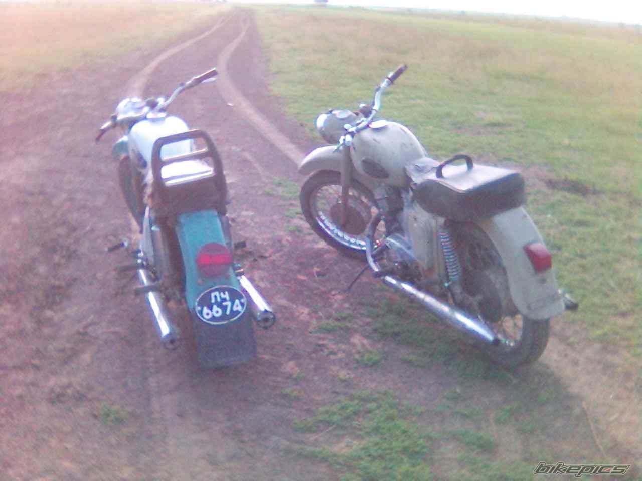 Photo 1504411