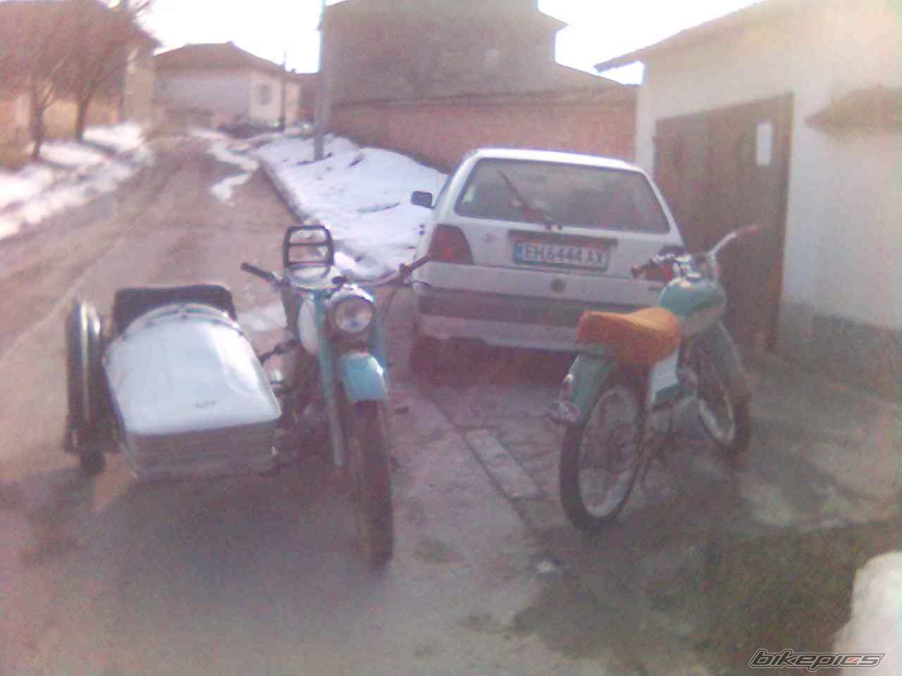 Photo 1504425