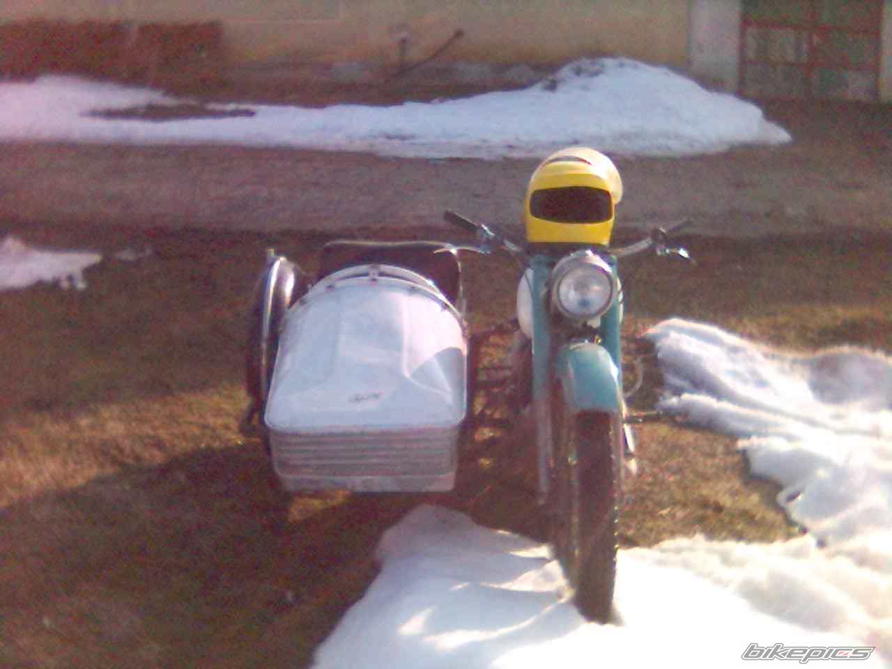 Photo 1504427