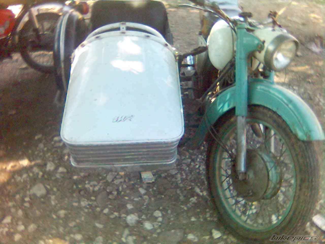Photo 1504442