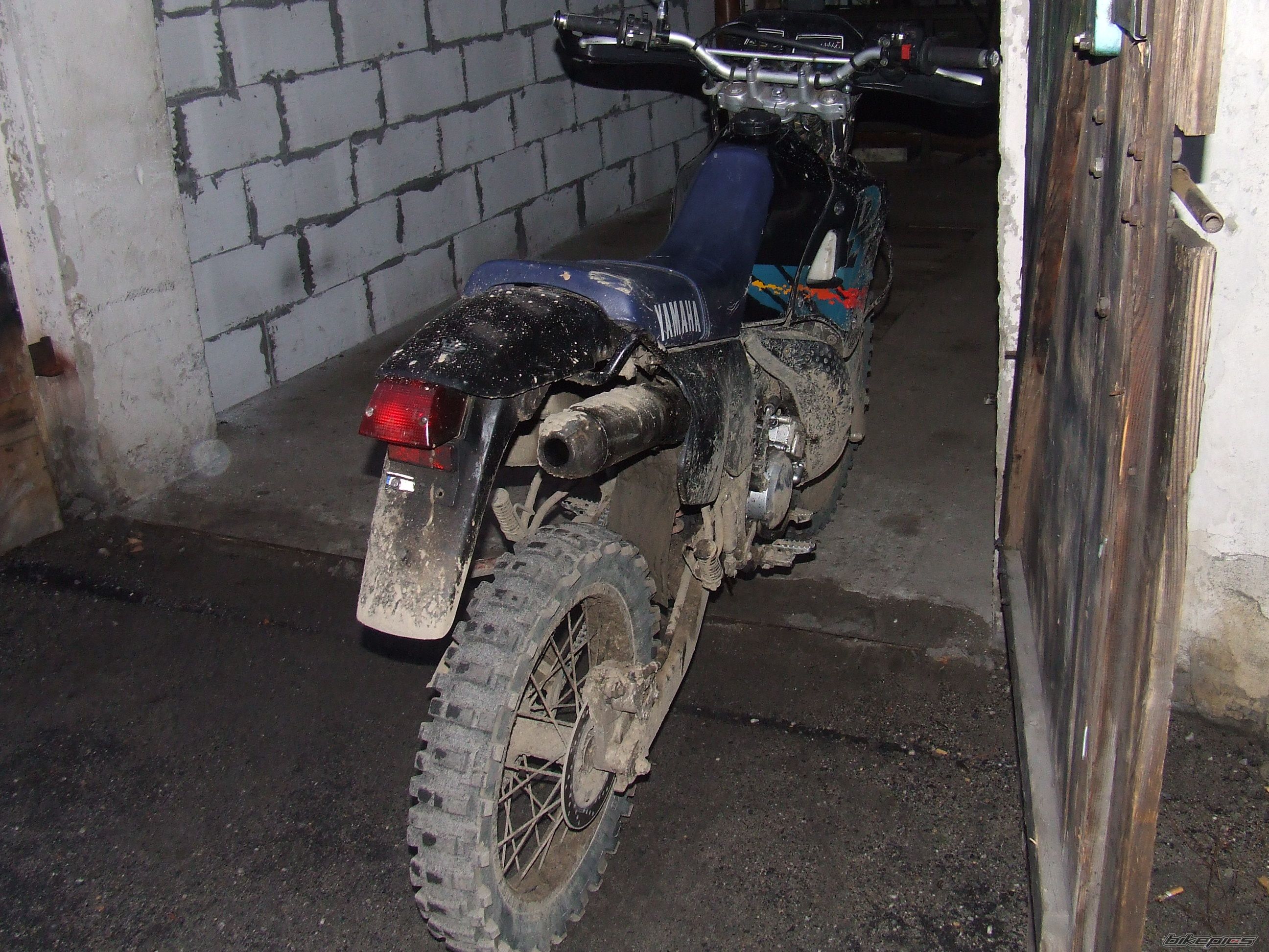Photo 1504457