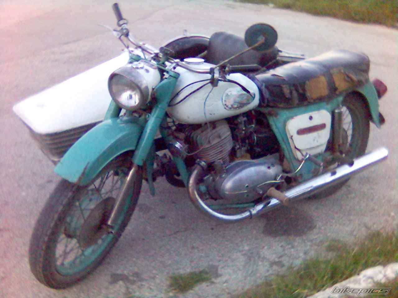 Photo 1504462