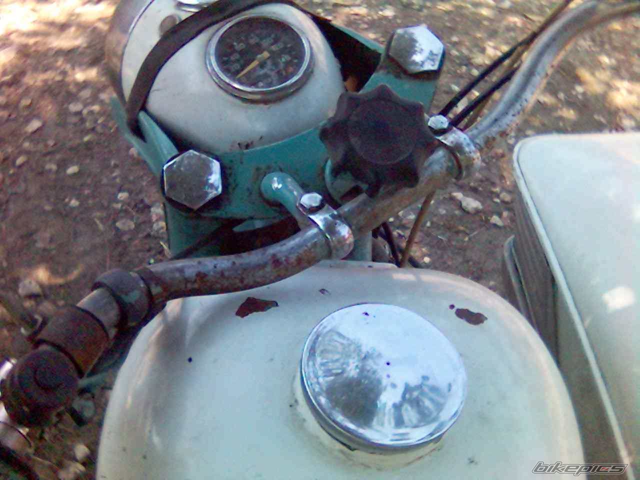 Photo 1504487