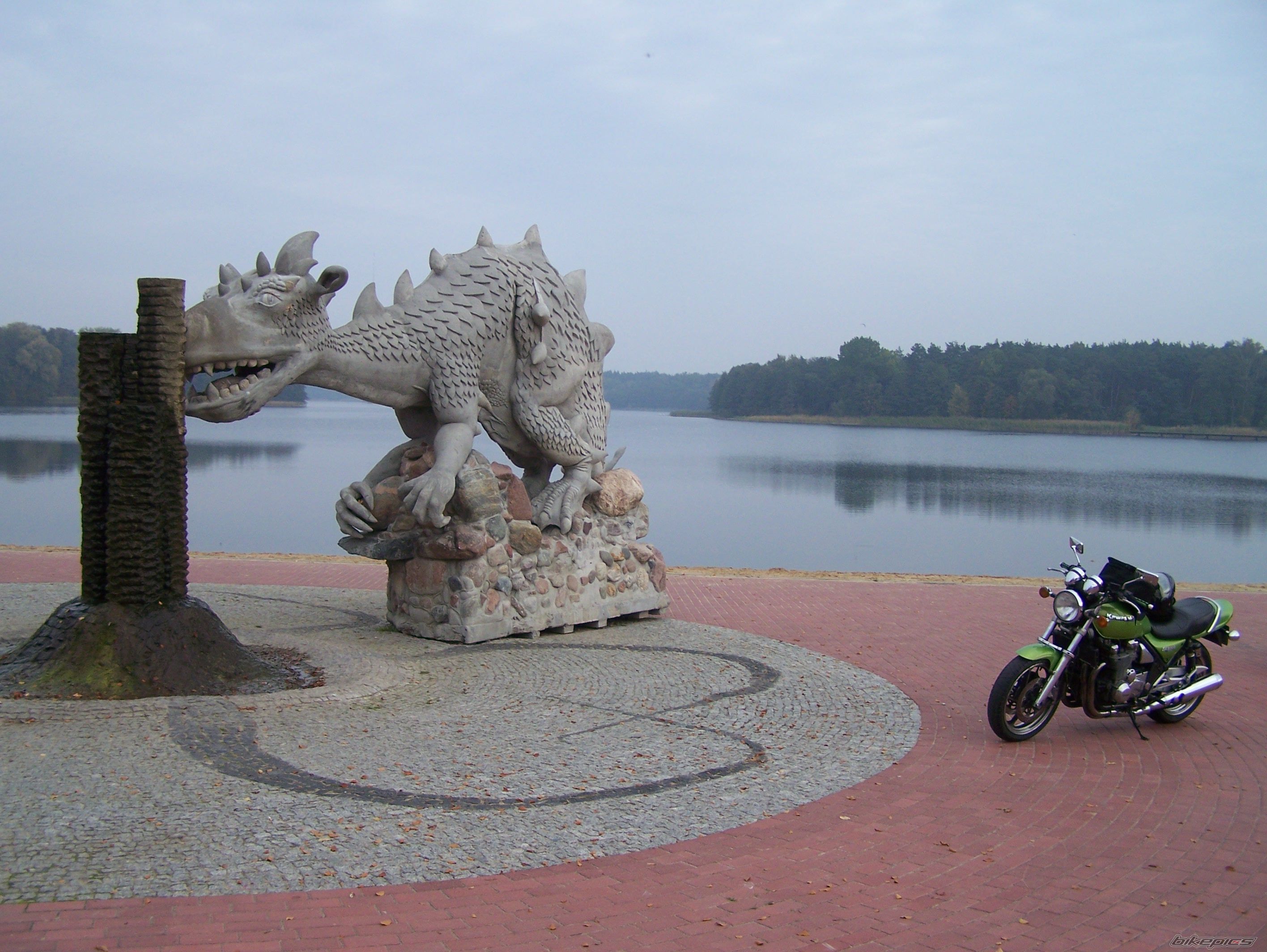 Photo 1504594