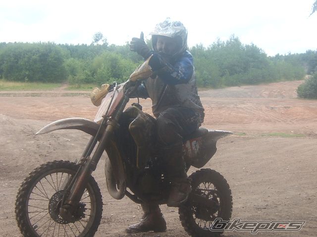 Photo 1504736