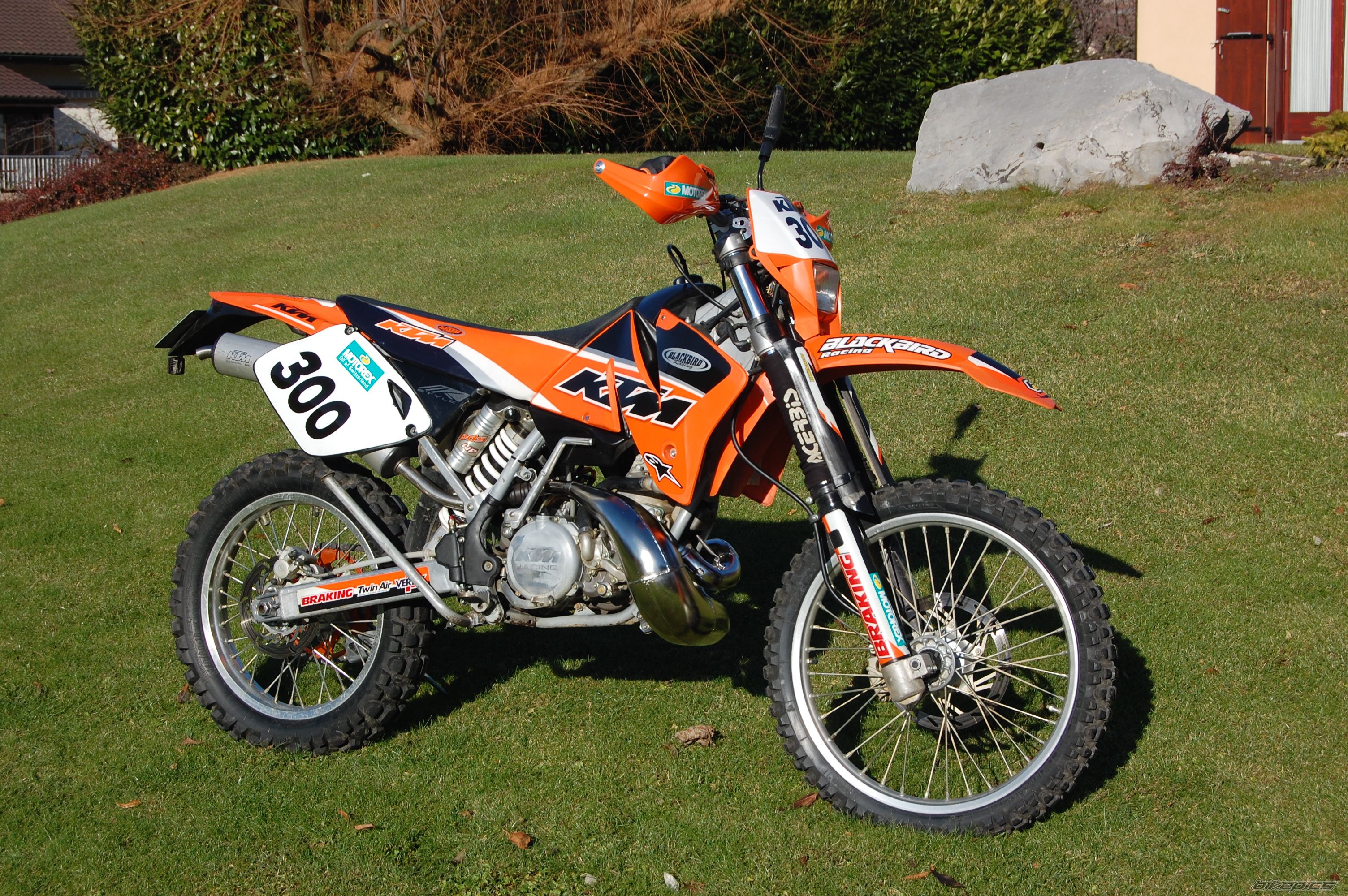 Bike Photo 1504744