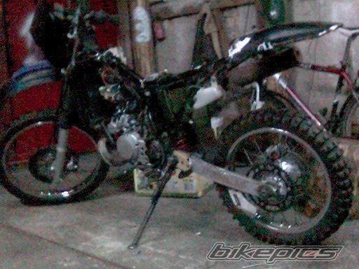 Photo 1504869