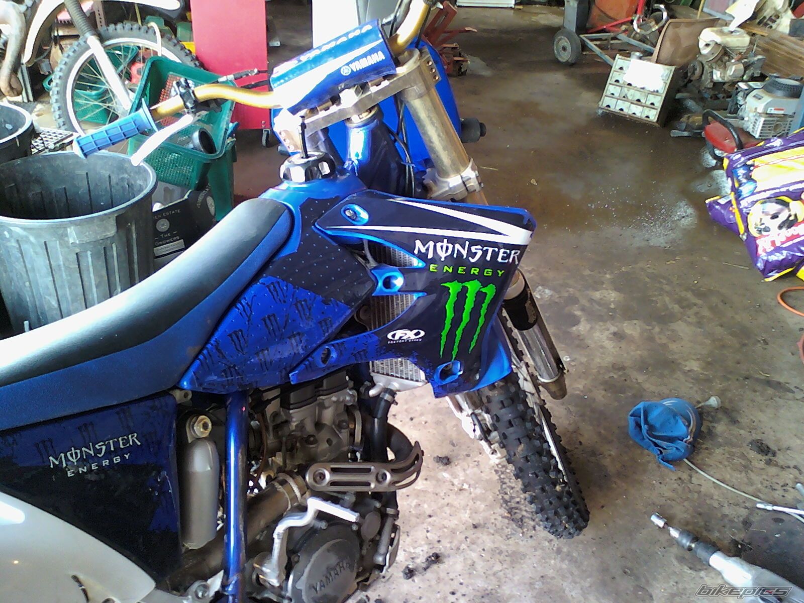 Photo 1504973