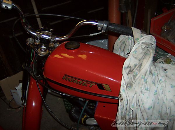 Photo 1505138