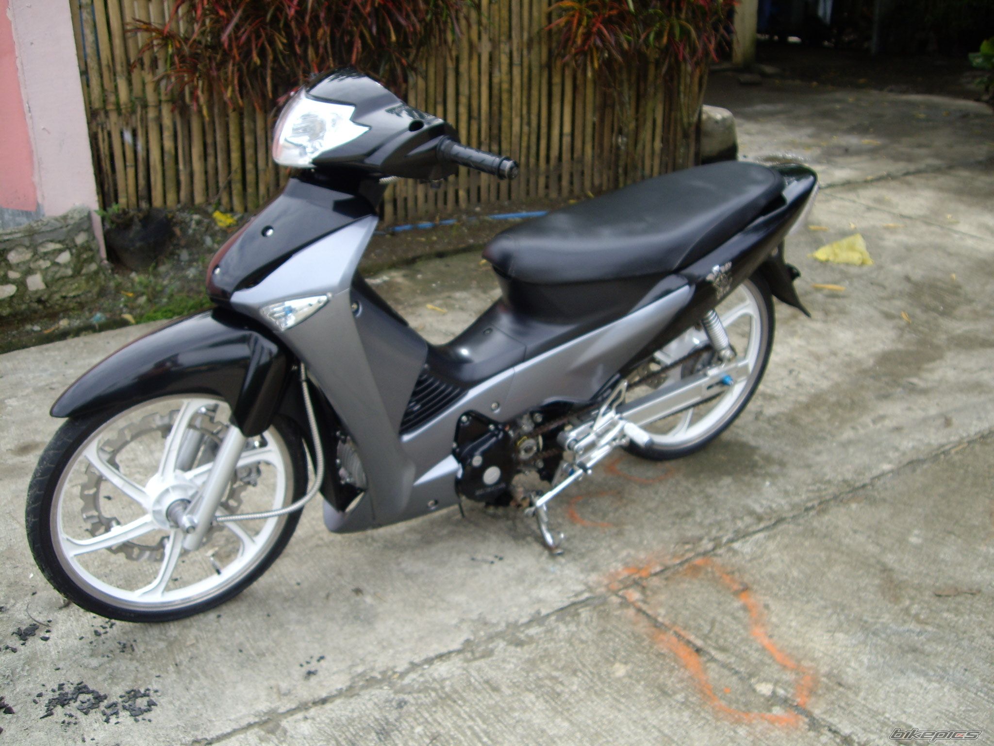 Bike Photo 1505862
