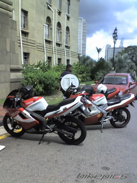 Photo 1506865