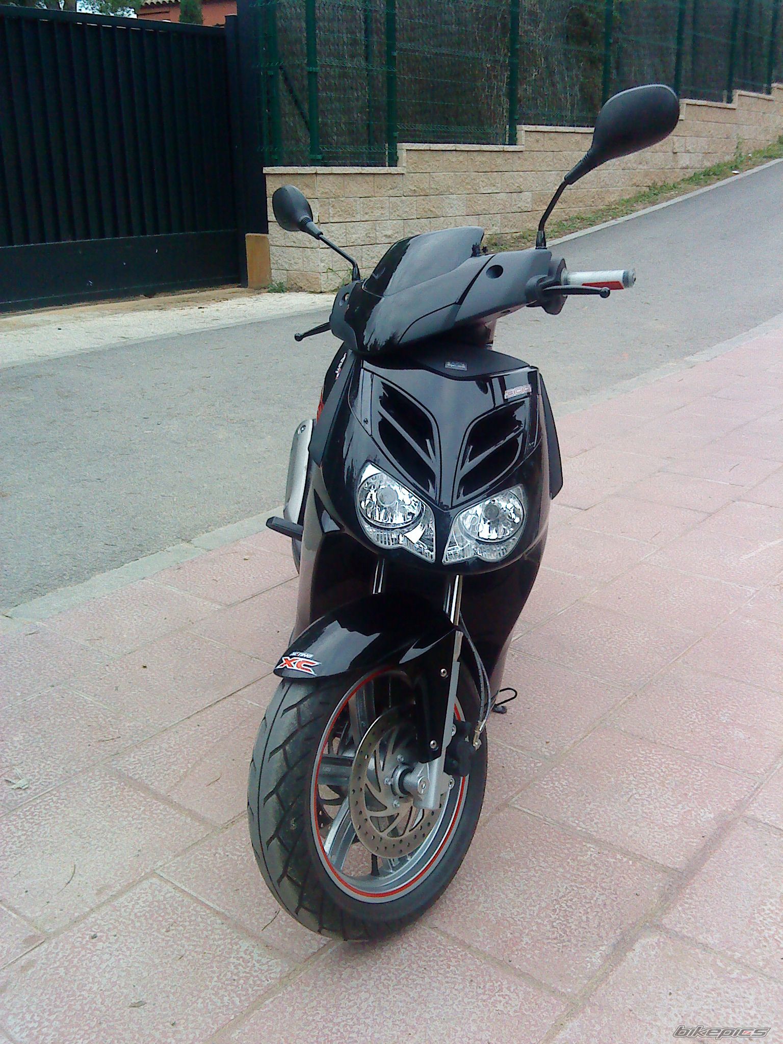 Photo 1506908