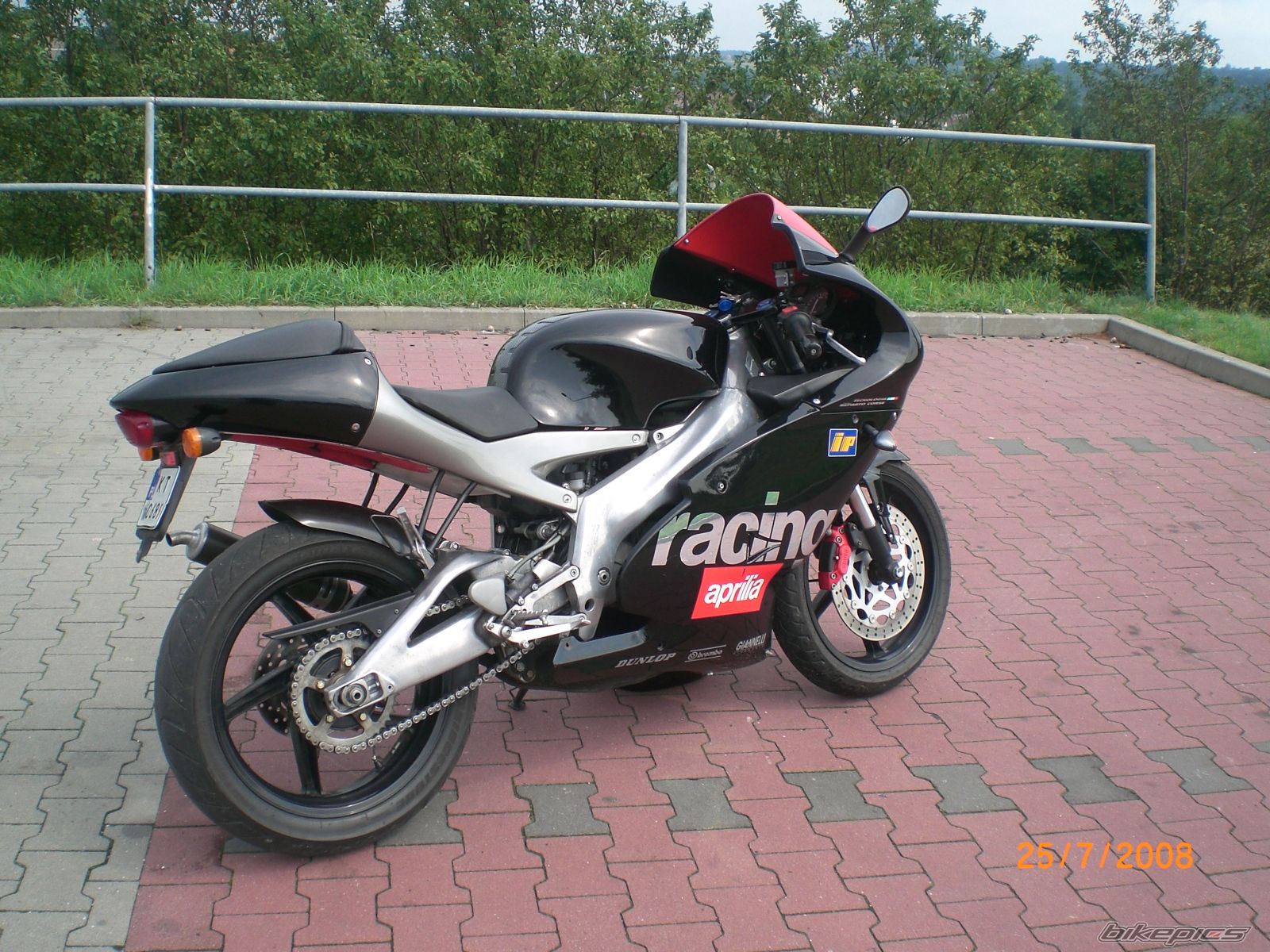 Photo 1507256