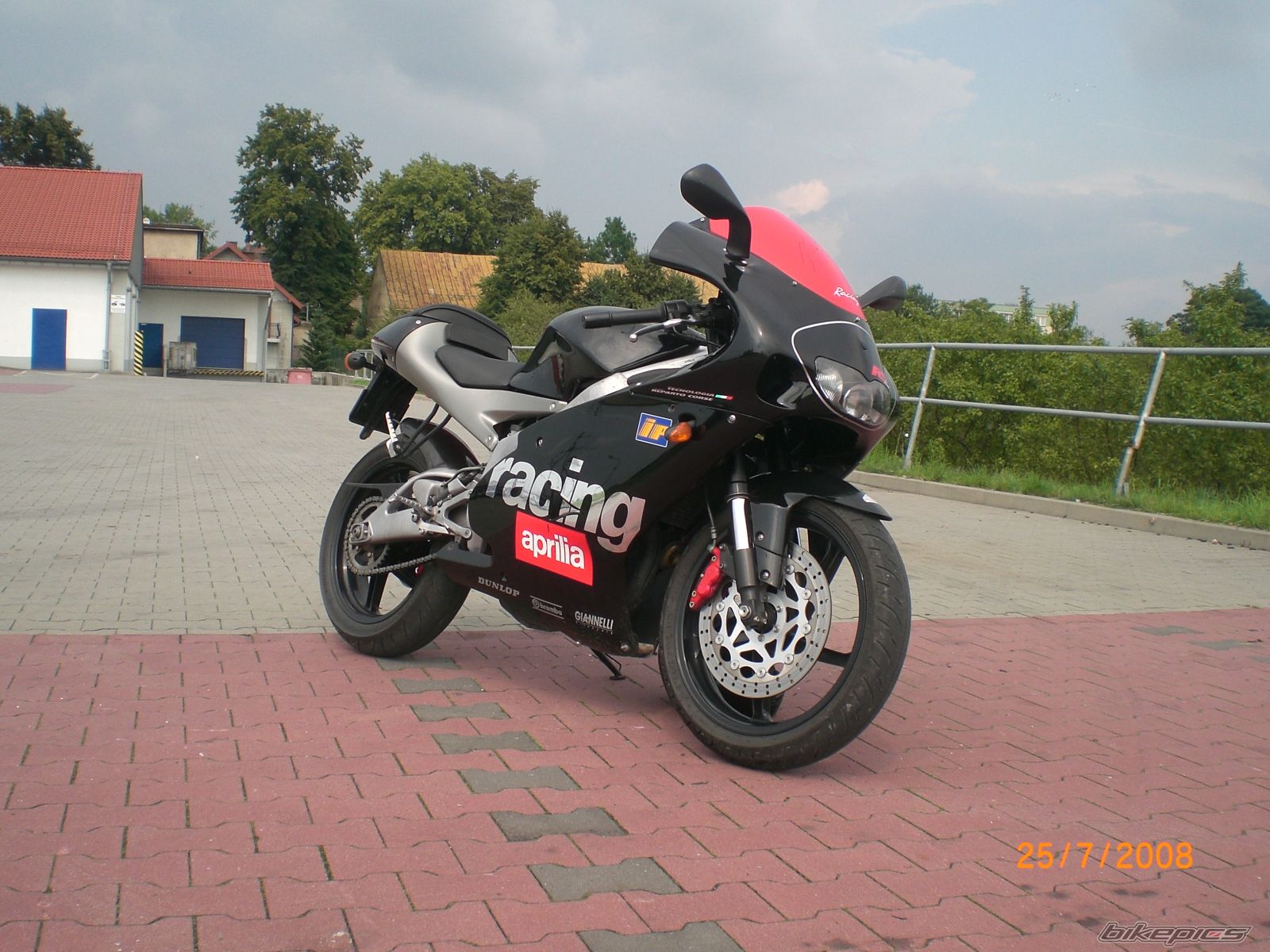 Photo 1507257