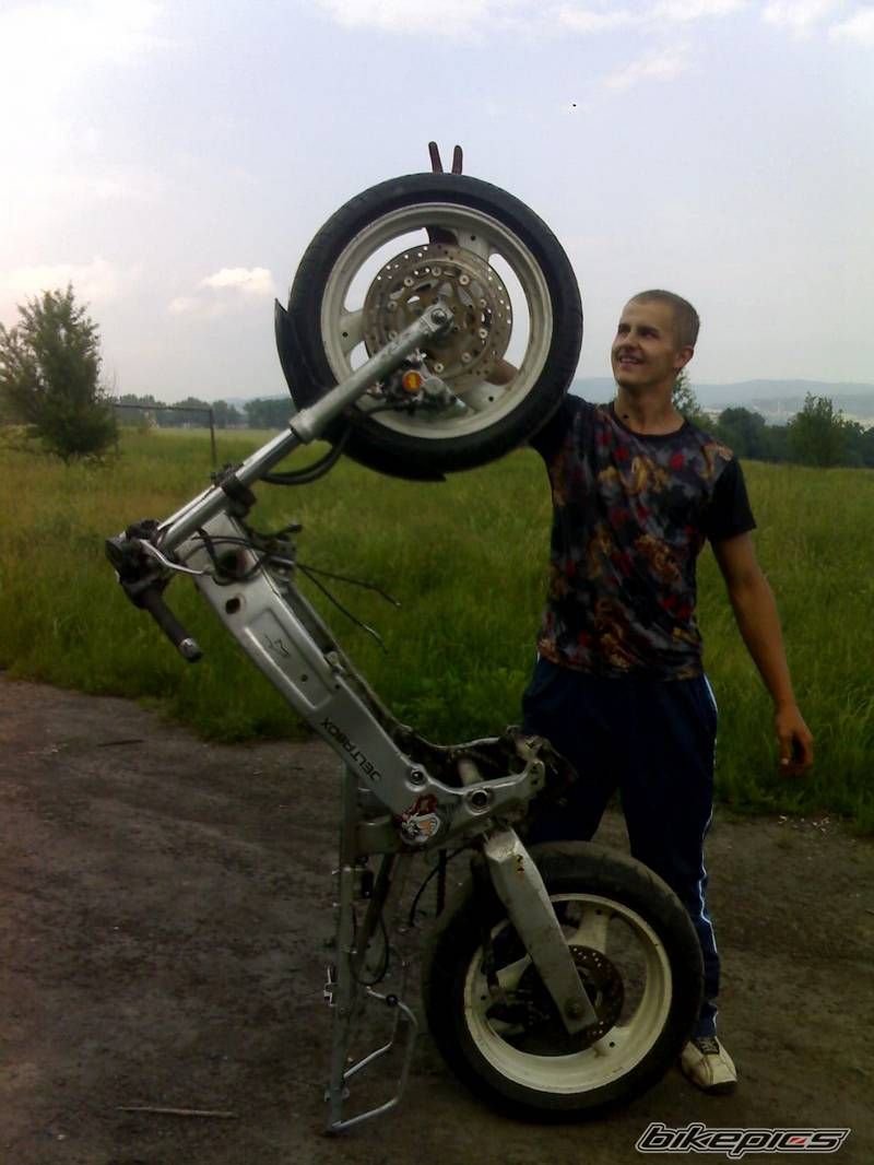 Photo 1507541