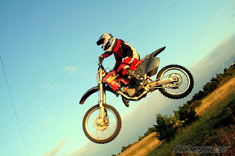Photo 1507675