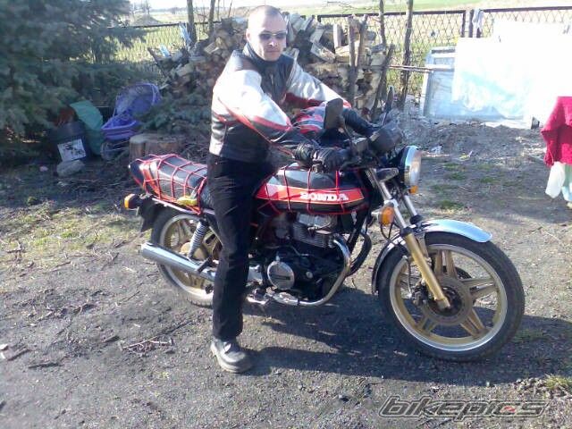 Photo 1507816