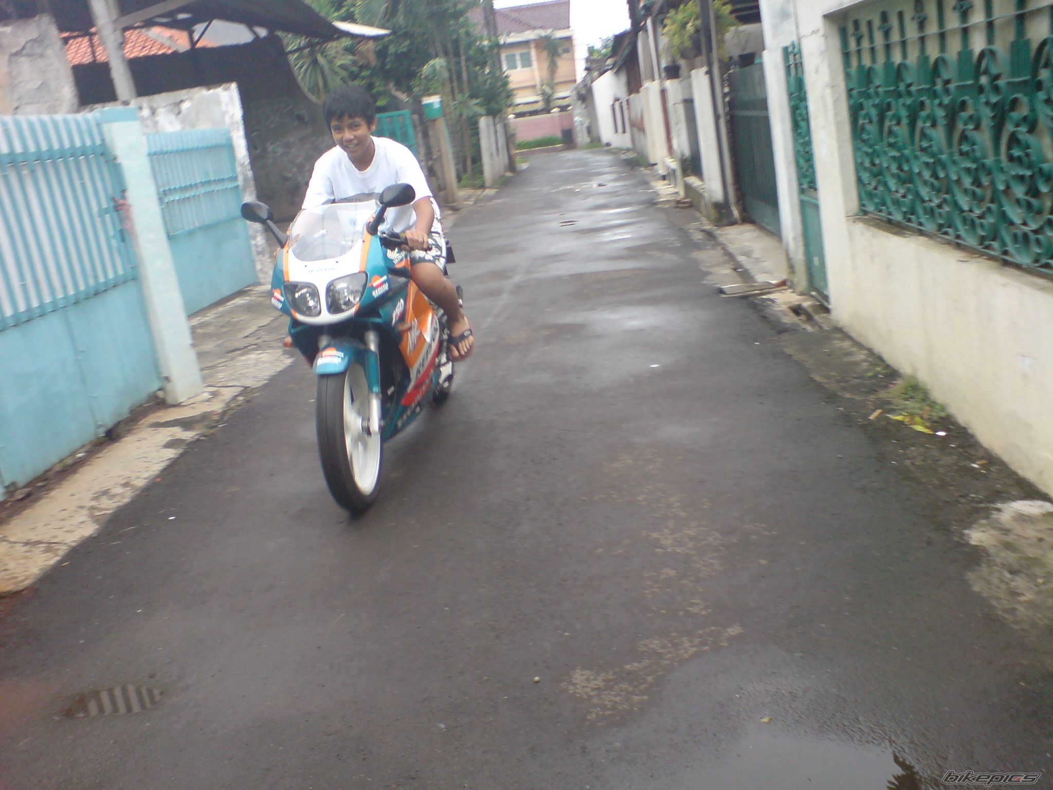 Photo 1507904