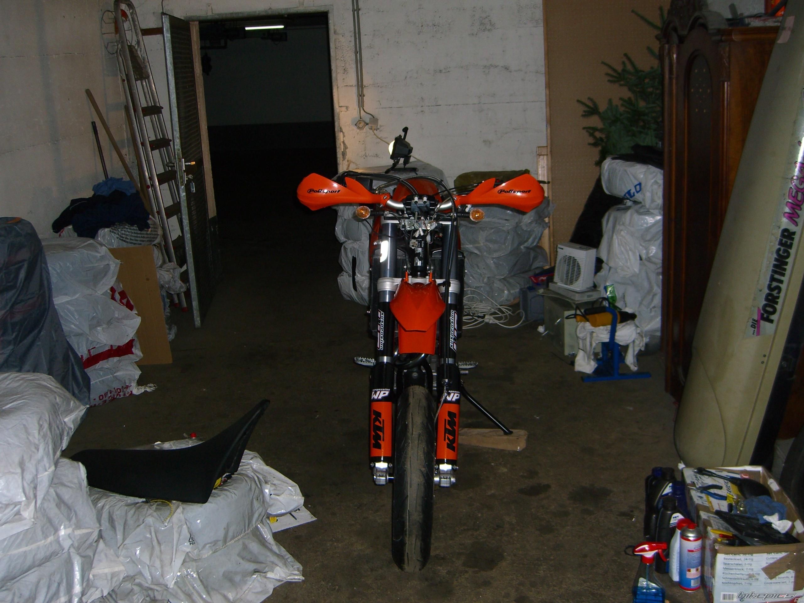Photo 1508646