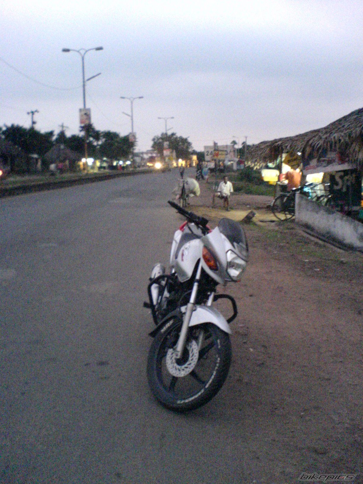 Photo 1509344