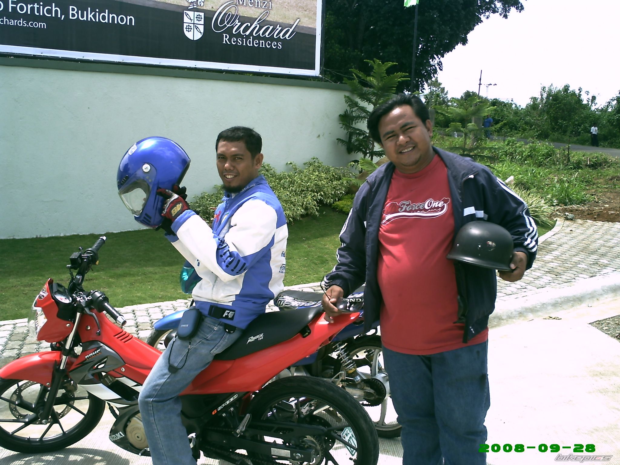 Photo 1509841