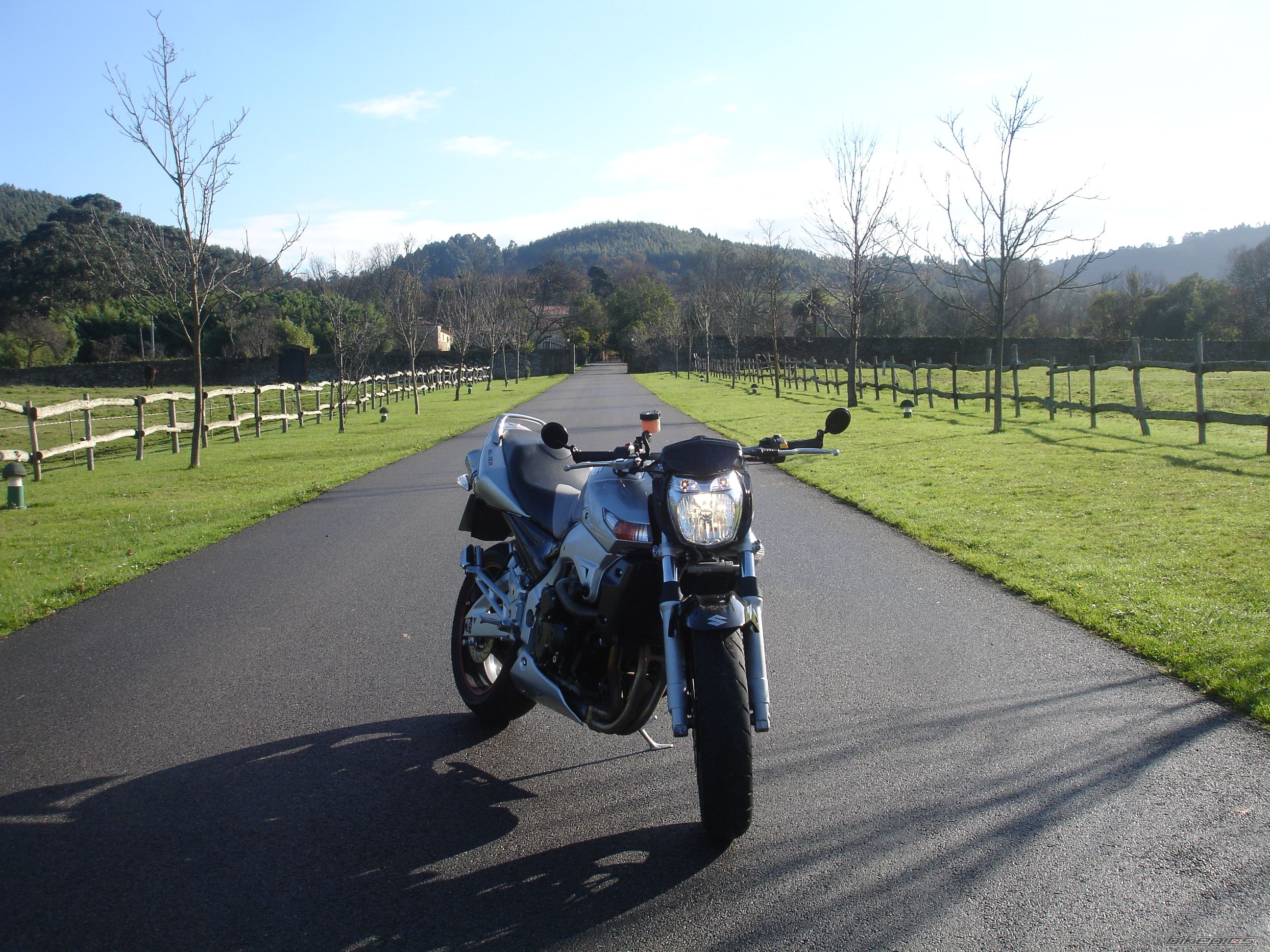 Bike Photo 1509859