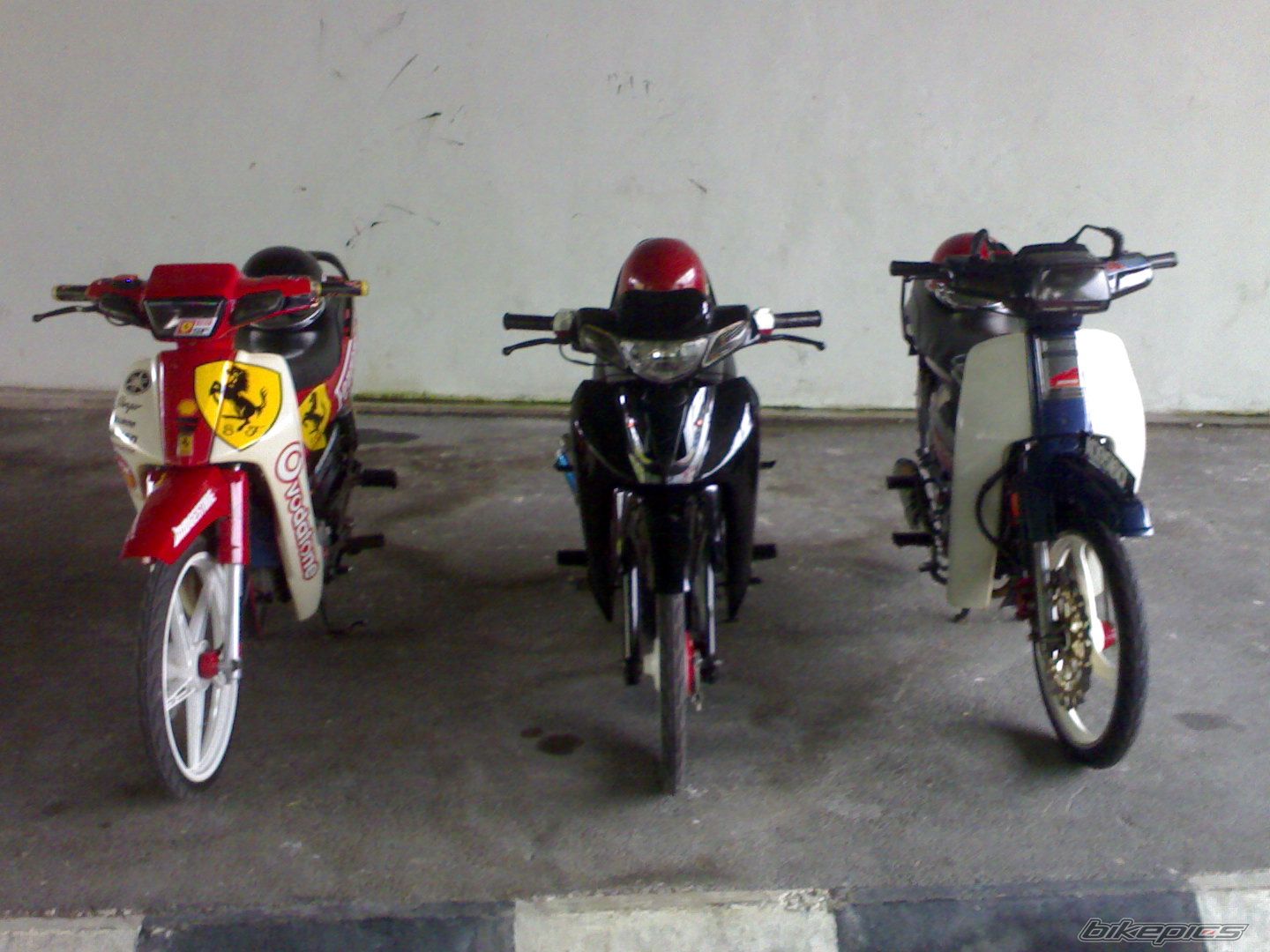 Photo 1509887