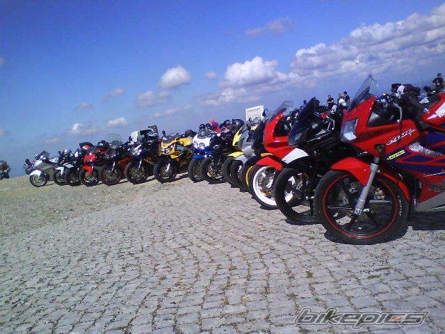 Photo 1511187