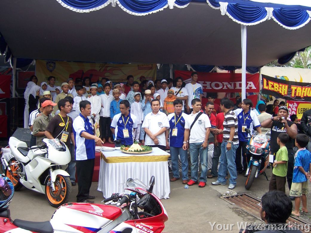 Photo 1511689