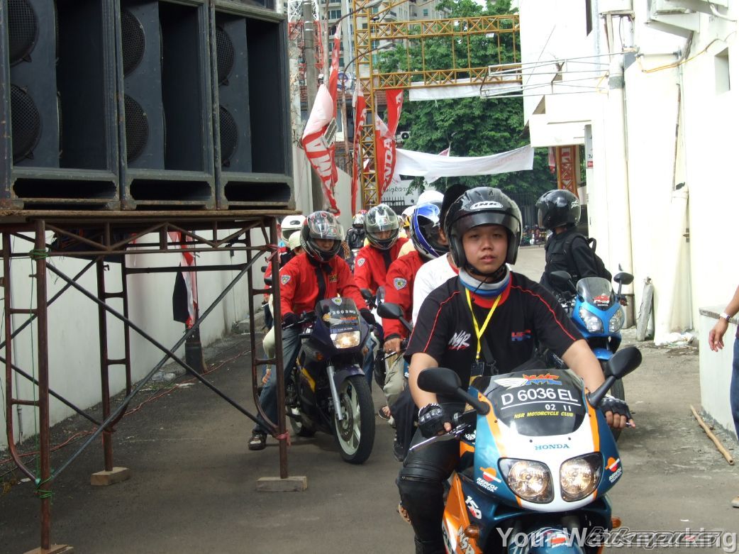 Photo 1511703